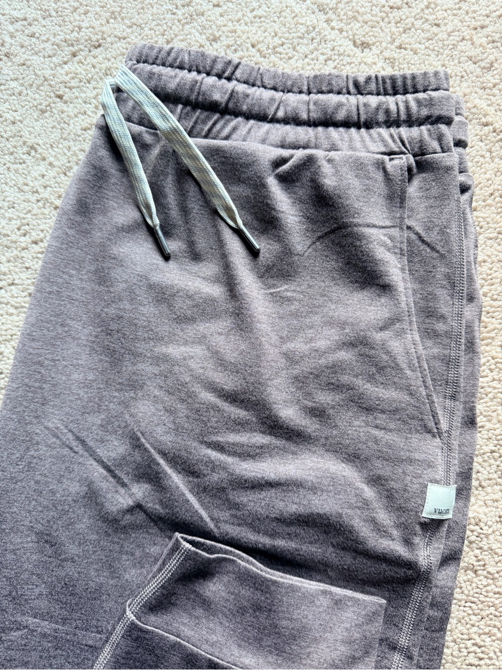 NWOT Women’s Vuori Performance Jogger Size Large- Regular
